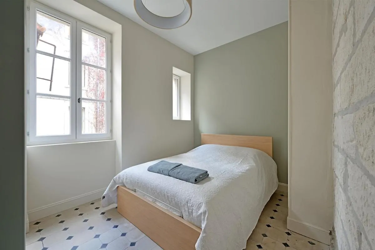 L'Elegant De Raspail, Spacieux Et Raffine 아비뇽