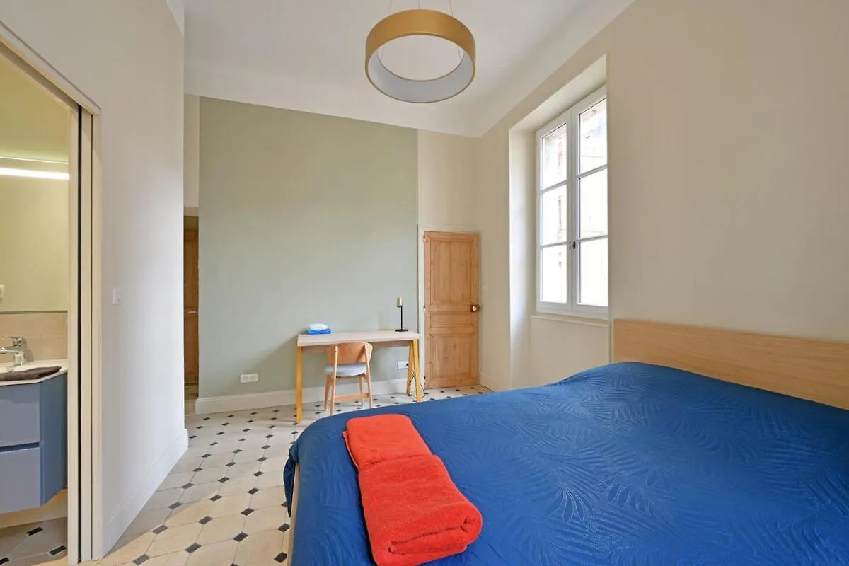 L'Elegant De Raspail, Spacieux Et Raffine 아비뇽